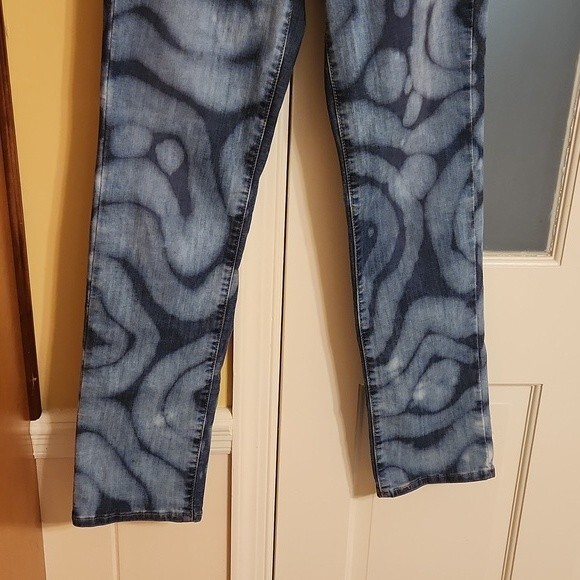 Signature Levi Strauss Women's High-Rise Straight Leg Jeans Size 27 US 4 - Picture 4 of 8
